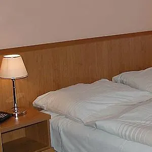 ***  Hotel Kosicka 프라하 체코